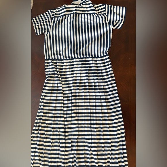 Papell Boutique Navy and White Striped women’s  Dress - Picture 8 of 8